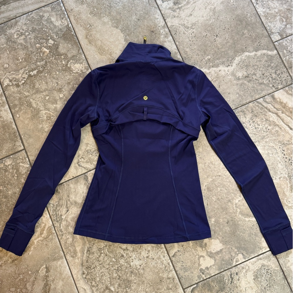 Lulu define jacket - Picture 4 of 6